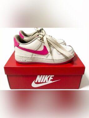 Nike Kids’ White and Hot Pink Low-Top Sneakers